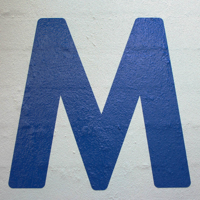 Foliebogstaver i indpakningsfolie